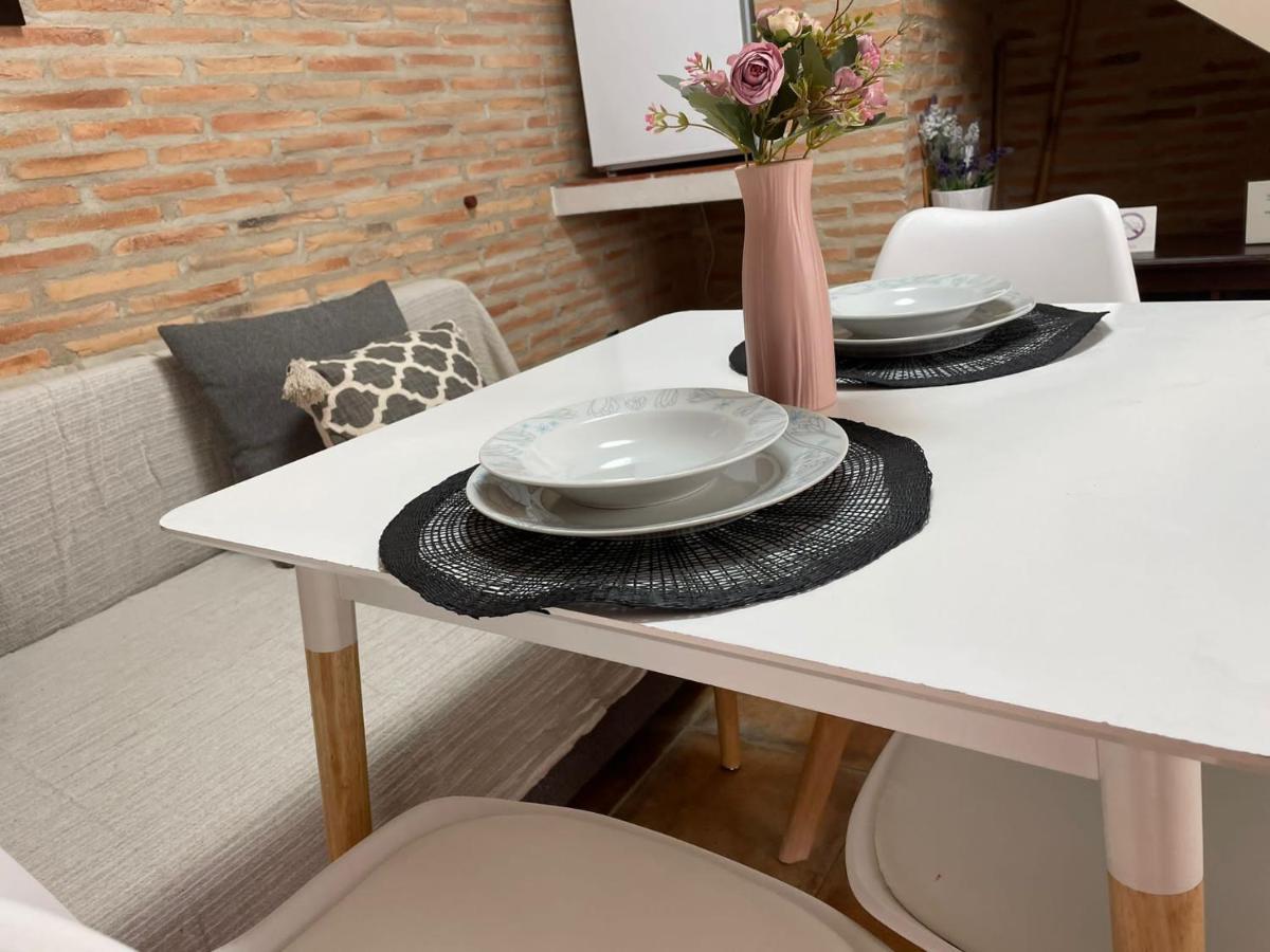 Suenos De Monfrague Guest House Torrejon el Rubio Exterior photo